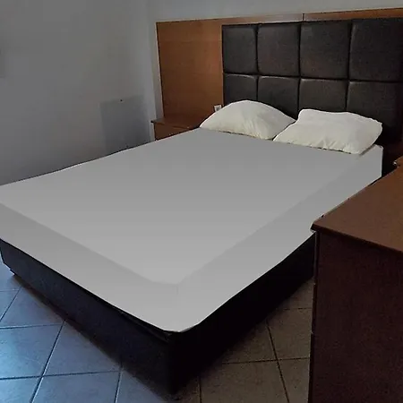 Metamorfosi Apartments 메타모르포시